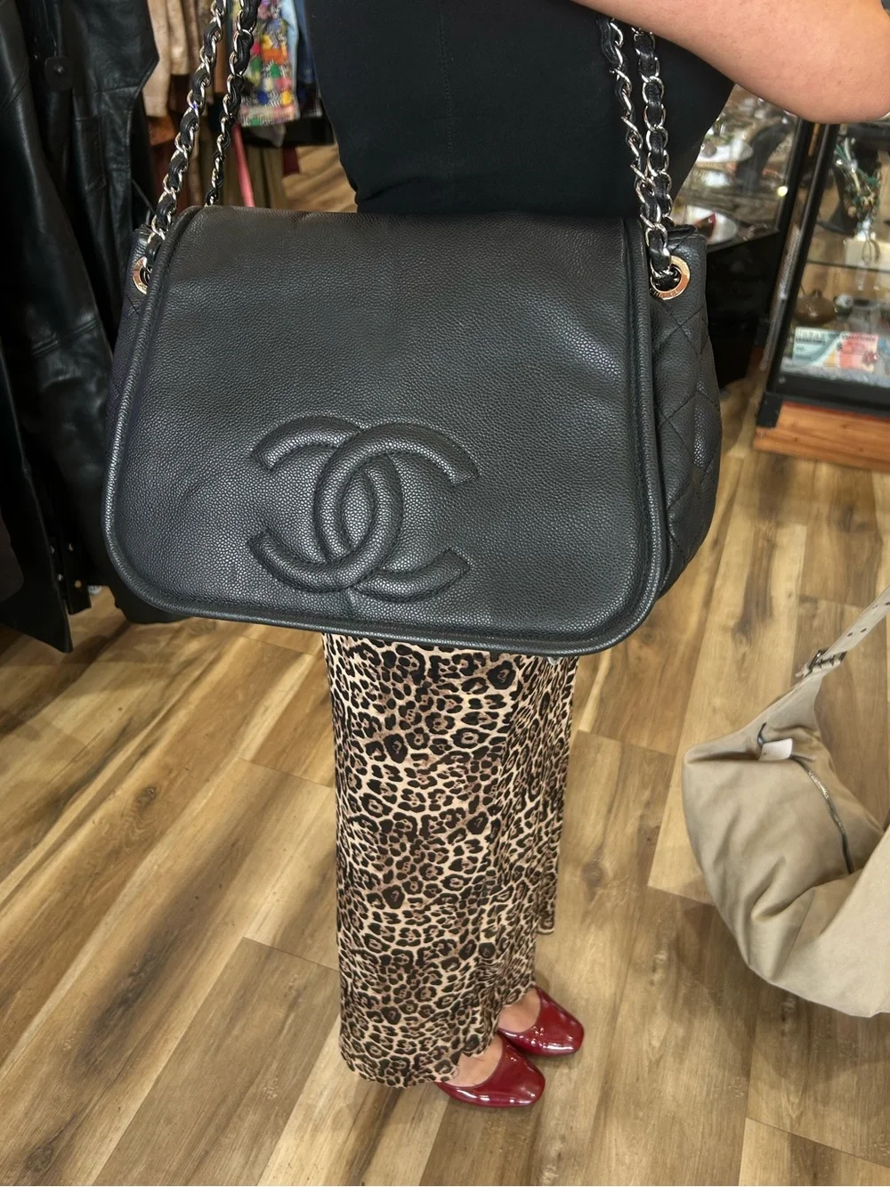 CHANEL Flap Large Chain Shoulder Crossbody Bag